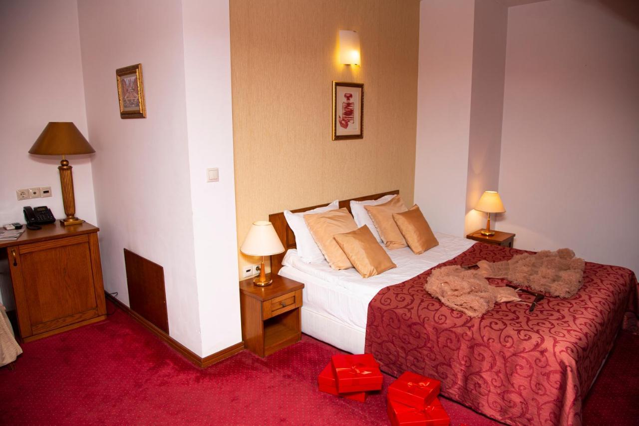 Mountain Boutique Family Hotel Devin Buitenkant foto