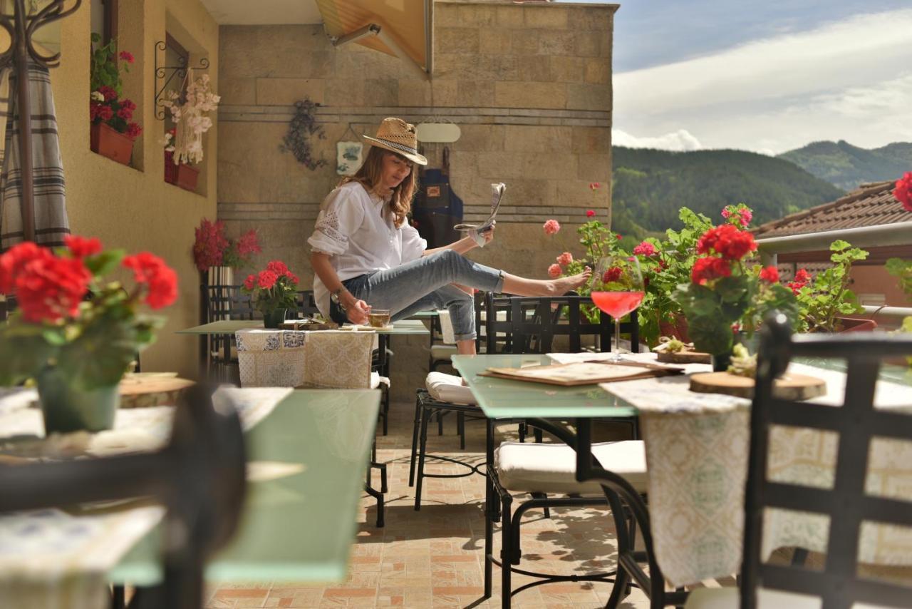 Mountain Boutique Family Hotel Devin Buitenkant foto