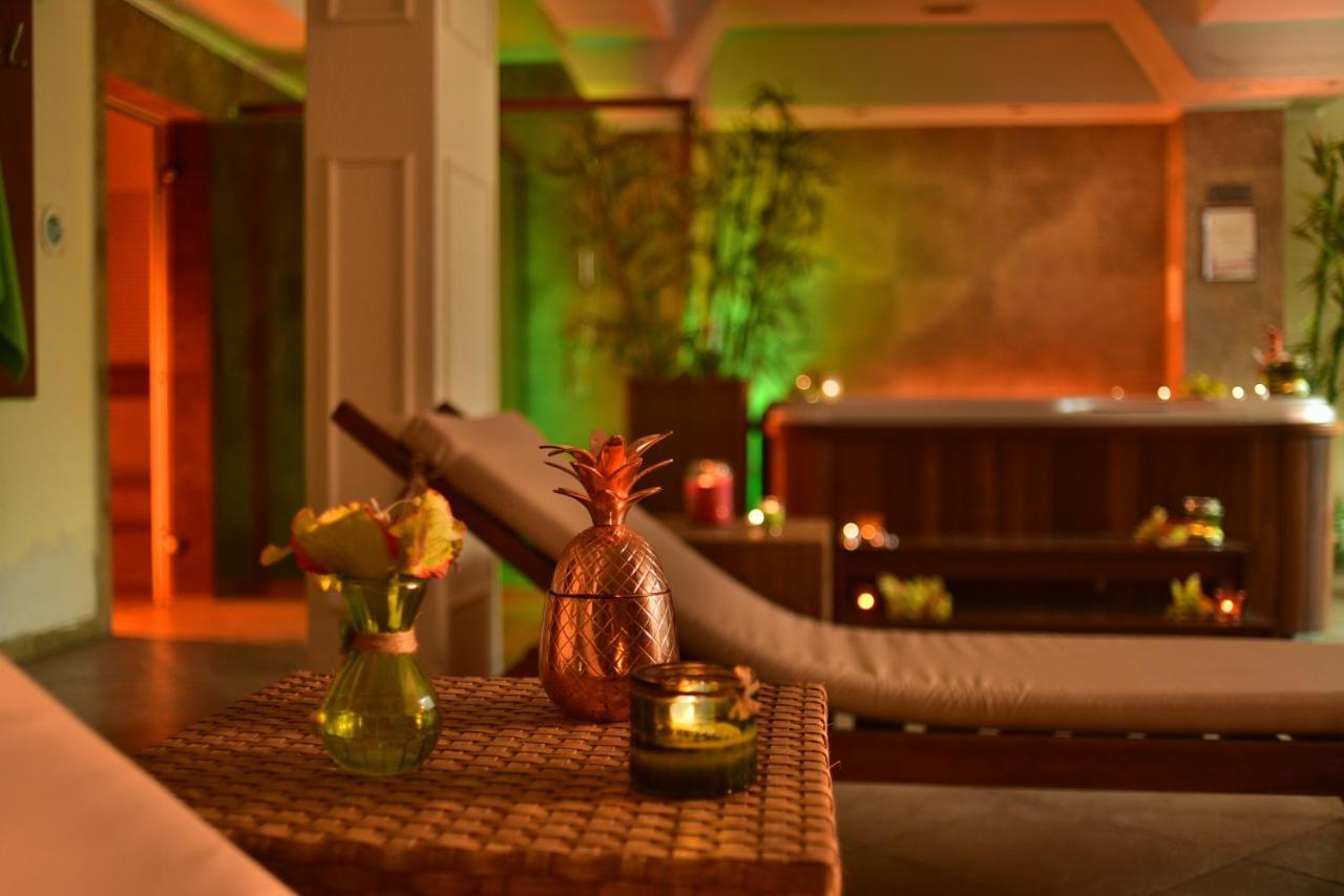 Mountain Boutique Family Hotel Devin Buitenkant foto
