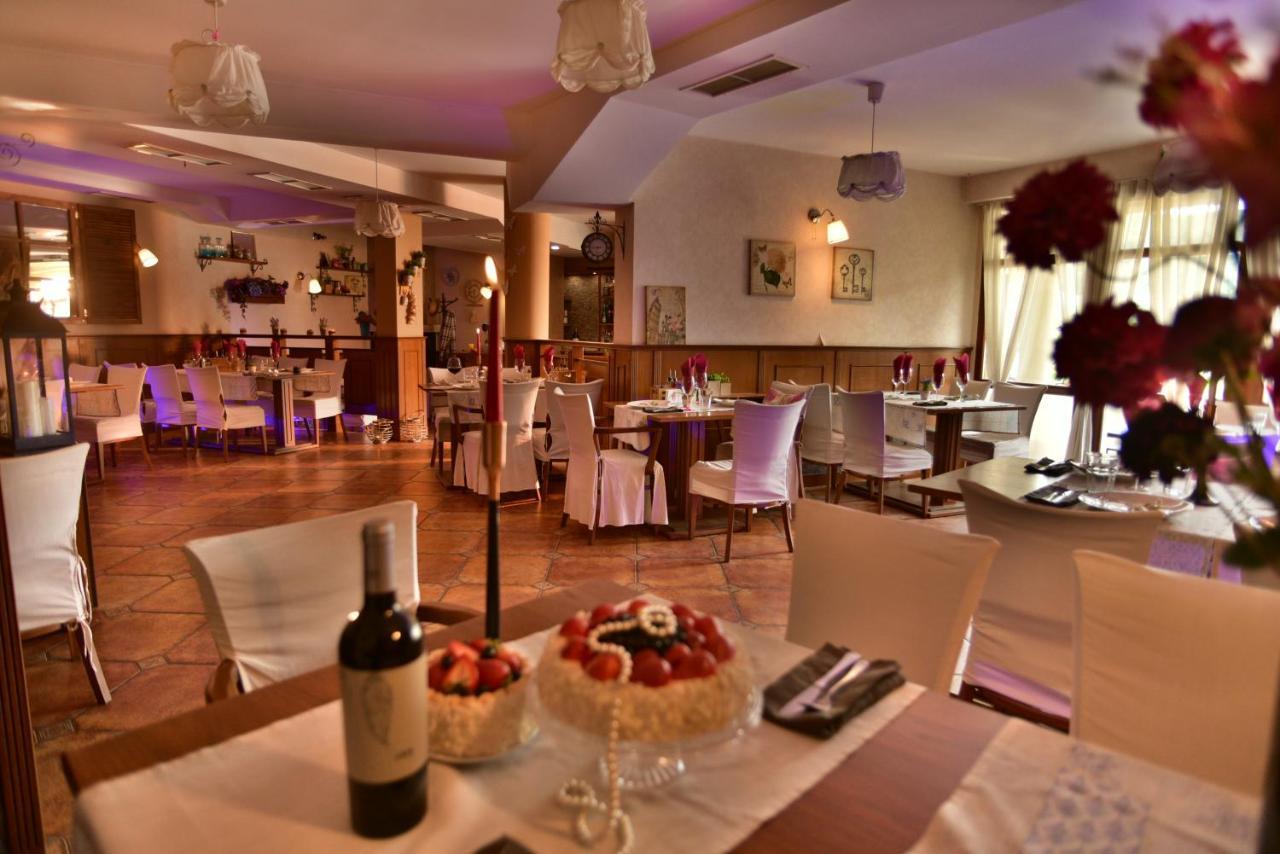 Mountain Boutique Family Hotel Devin Buitenkant foto
