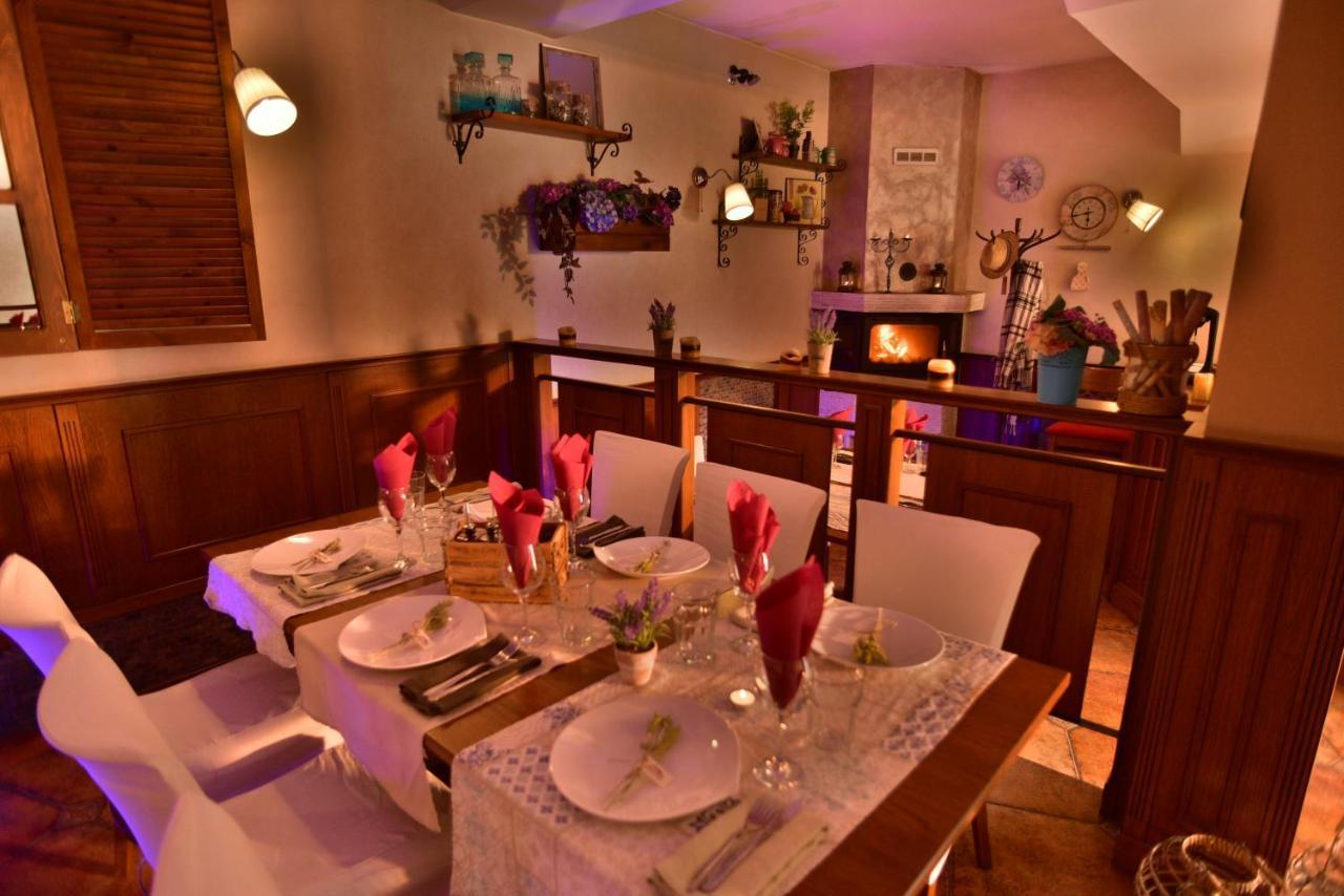 Mountain Boutique Family Hotel Devin Buitenkant foto
